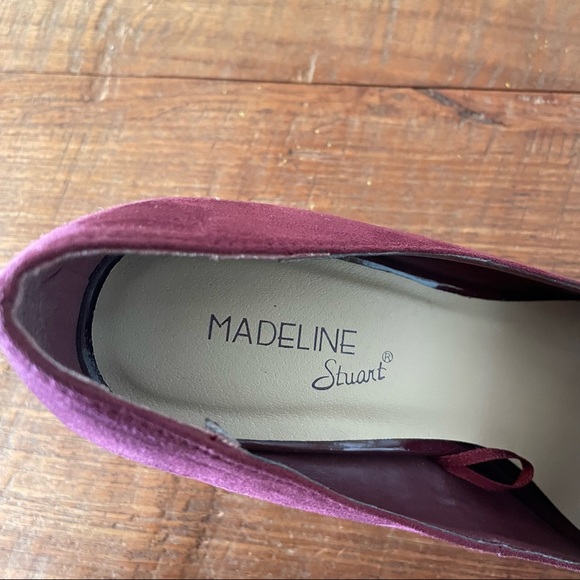 Madeline Stuart Burgundy Vintage Look Pumps - Picture 6 of 9